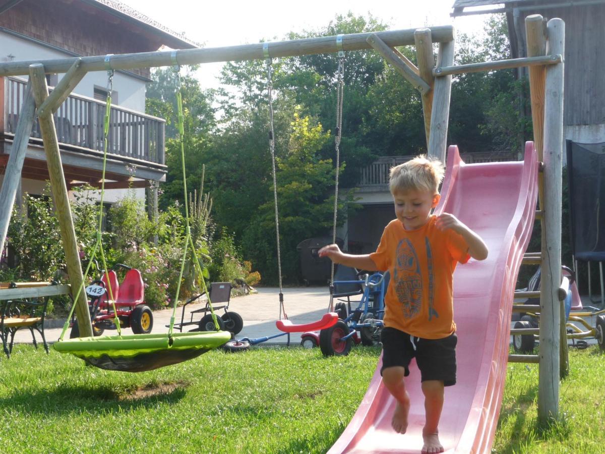 Familienferienhof Stabauer Zell am Moos Buitenkant foto